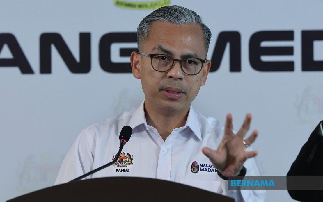 PM Orders Accelerated Processing of 15,000 Foreign Worker Applications