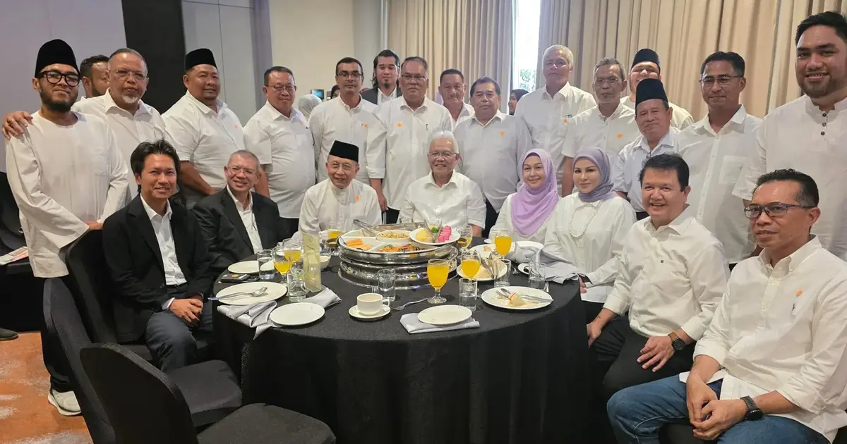 Hamzah Named President of Wawasan as Party Restructures Leadership