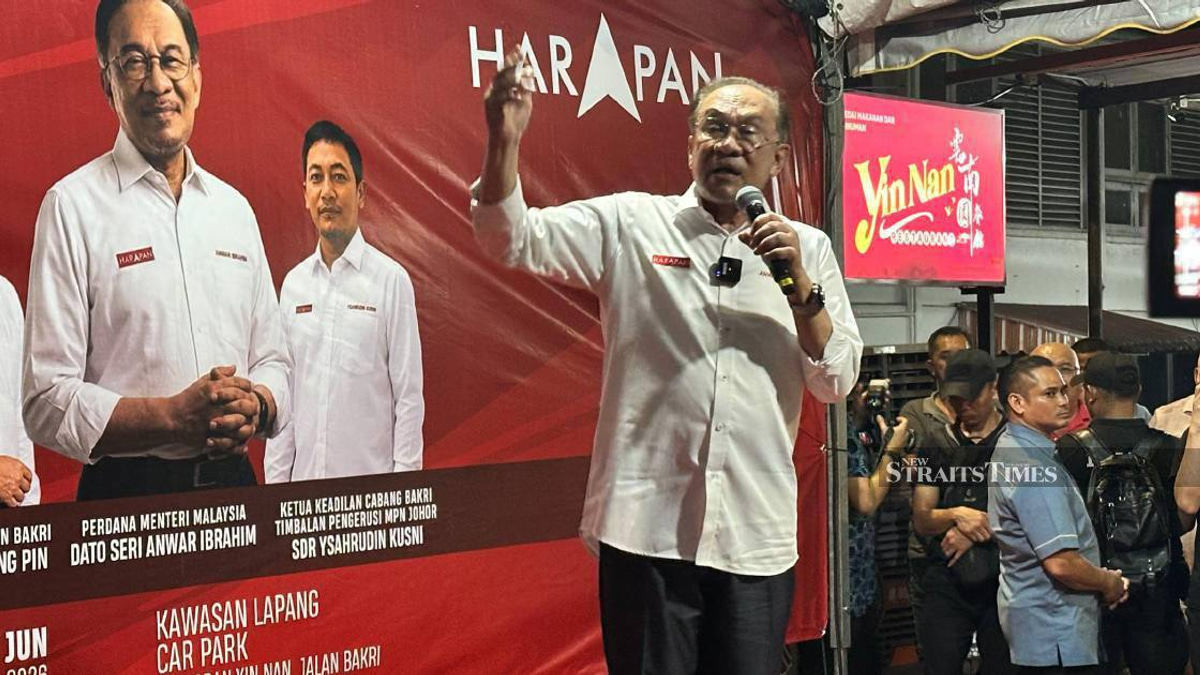 Malaysia Can Balance Ties With Major Powers Without Sacrificing Principles, Anwar Asserts