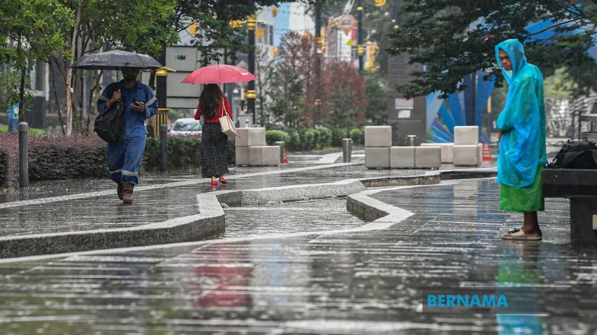 Johor Election Campaign Faces Wet Start As Rain Forecasted Across Seven Districts on Nomination Day