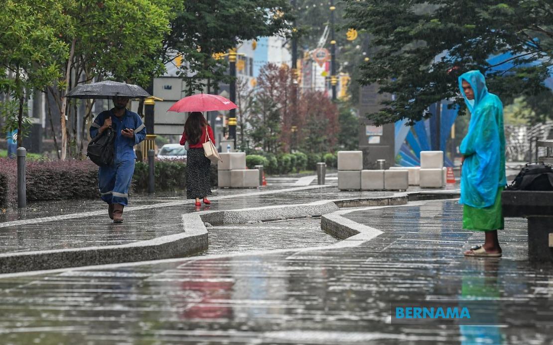 Johor Election Campaign Faces Wet Start As Rain Forecasted Across Seven Districts on Nomination Day