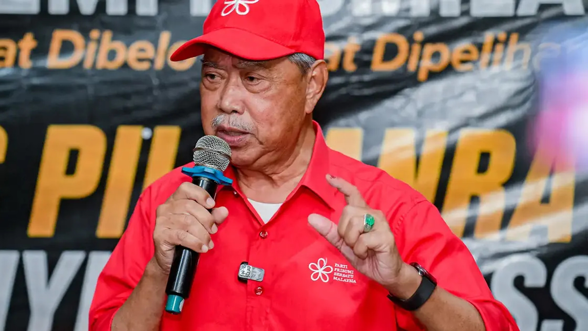 Muhyiddin Dismisses Khaled's Criticism Over Bersatu's Election Strategy