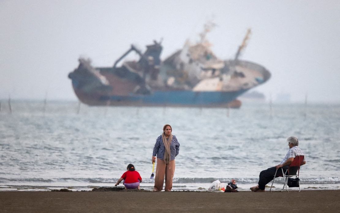 US Imposes Fresh Sanctions on Iran-Linked Financial Network Following Strait of Hormuz Incidents