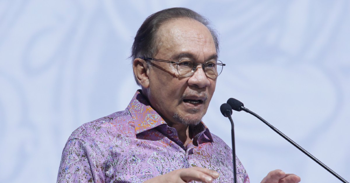 Anwar orders immediate coordination of relief efforts following devastating floods in Nepal and India