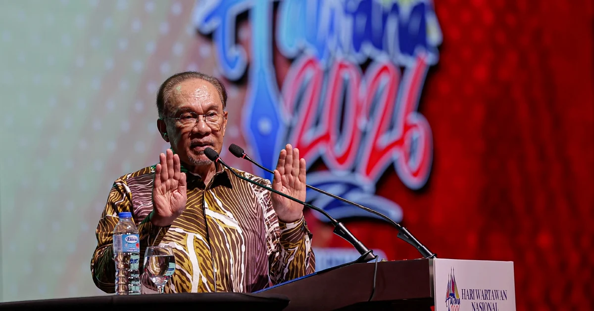 Anwar Backs Nallini Appointment to Lead Media Council, Citing Trust-Building Credentials