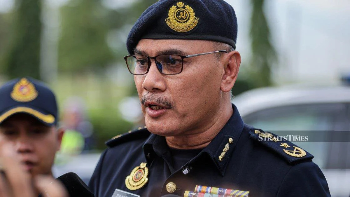 Johor authorities crack down on helmetless riders spotted during state election campaign
