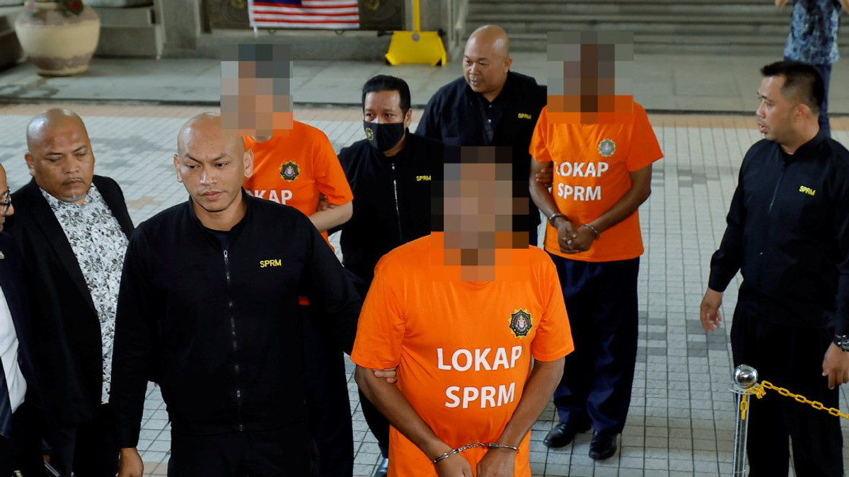 Ex-TH Chief and Treasury Official Held in MACC Remand Over Graft Probe