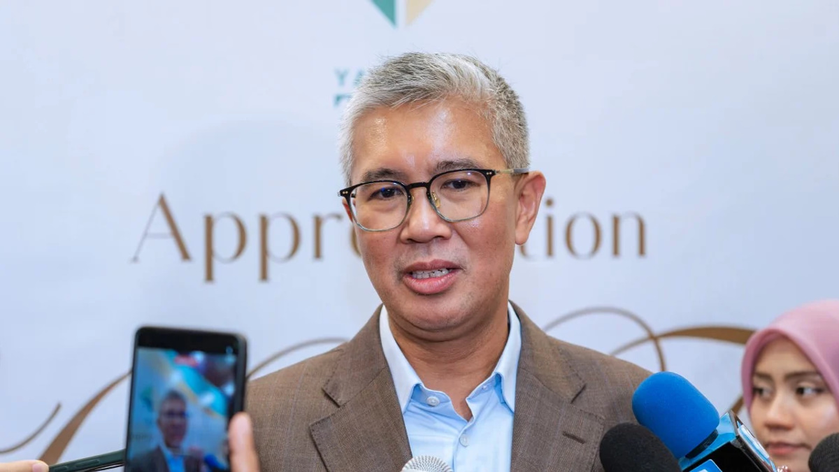 Tengku Zafrul Throws Hat Into Ring for Selangor Seat in GE16