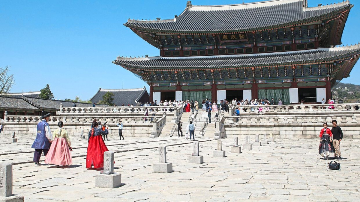 Chinese tourists pivot to Southeast Asia as geopolitics and economy reshape summer travel patterns
