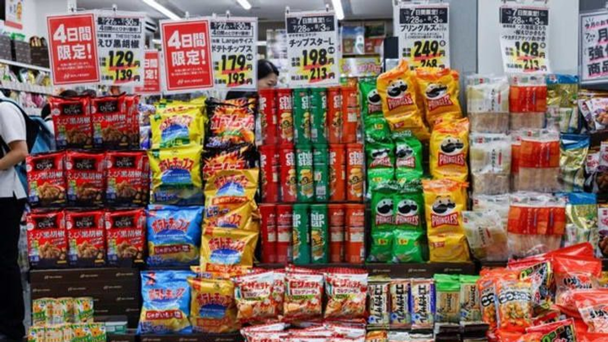 Japan to Slash Food Sales Tax to 1% in Bold Inflation Relief Move