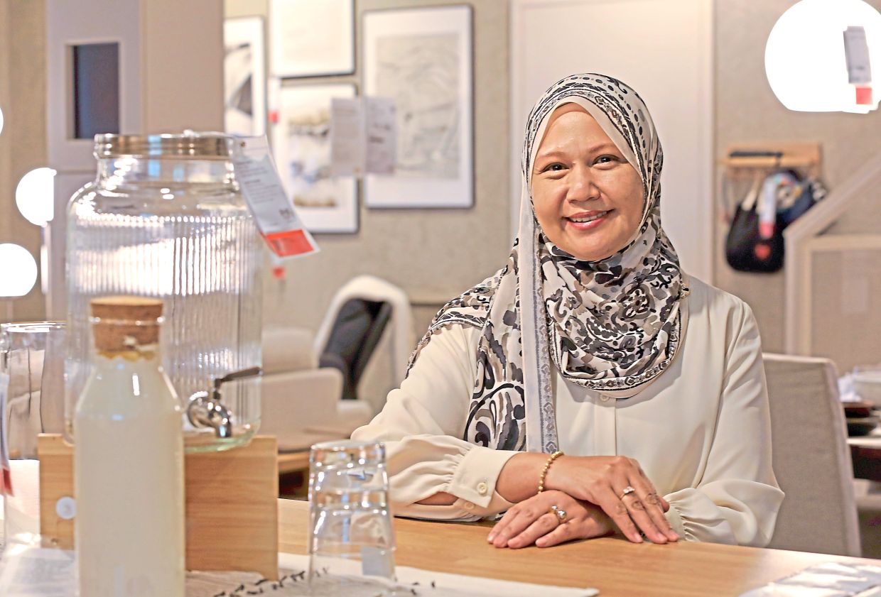 Beyond the Payslip: Why Malaysian Workers Build Careers Rather Than Climb Ladders
