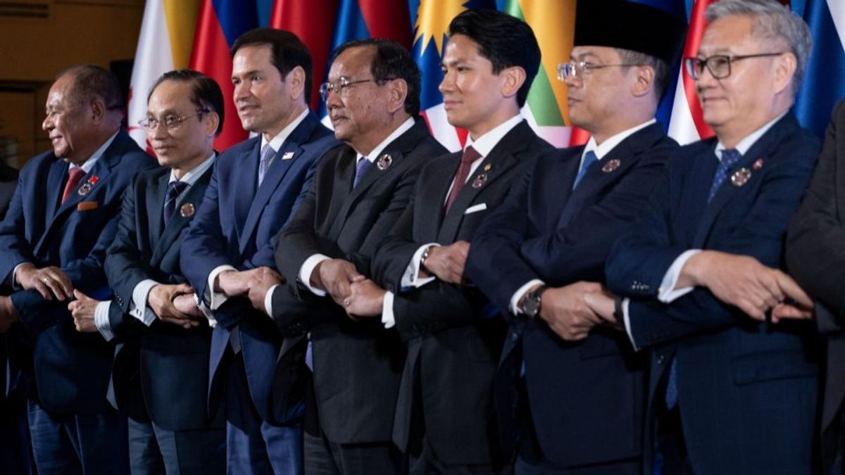 Asean Pushes for Safe Hormuz Passage Amid Middle East Disruptions
