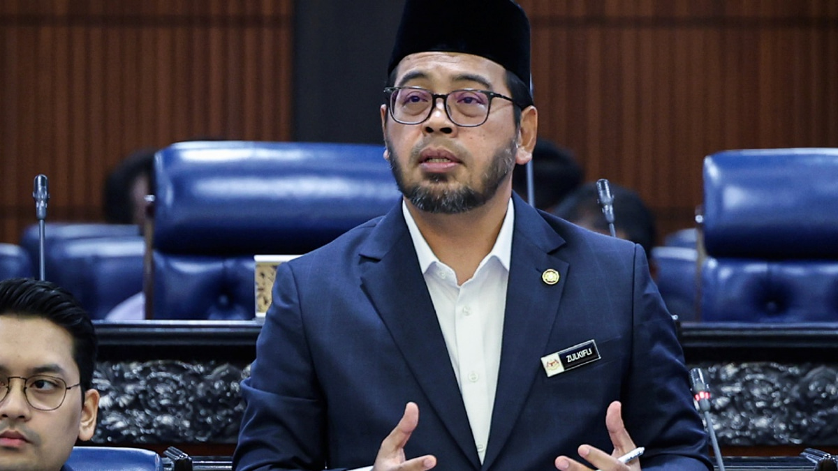 Pressure Mounts on Ismail Sabri Over Four-Year Delay in Releasing TH RCI Report