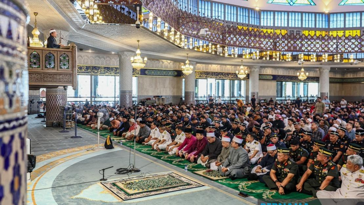 Integrity of Citizens and Leaders Forms Nation's True Defence, Says Grand Imam