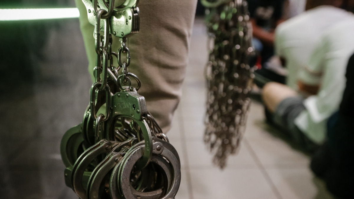 High-Ranking Police Officers Arrested in RM2 Million Extortion Scheme Targeting Chinese National