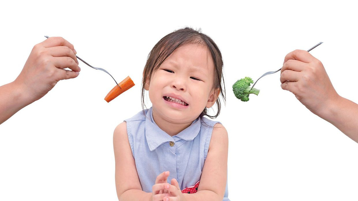 When Picky Eating Is Normal—and When It Signals Real Problems