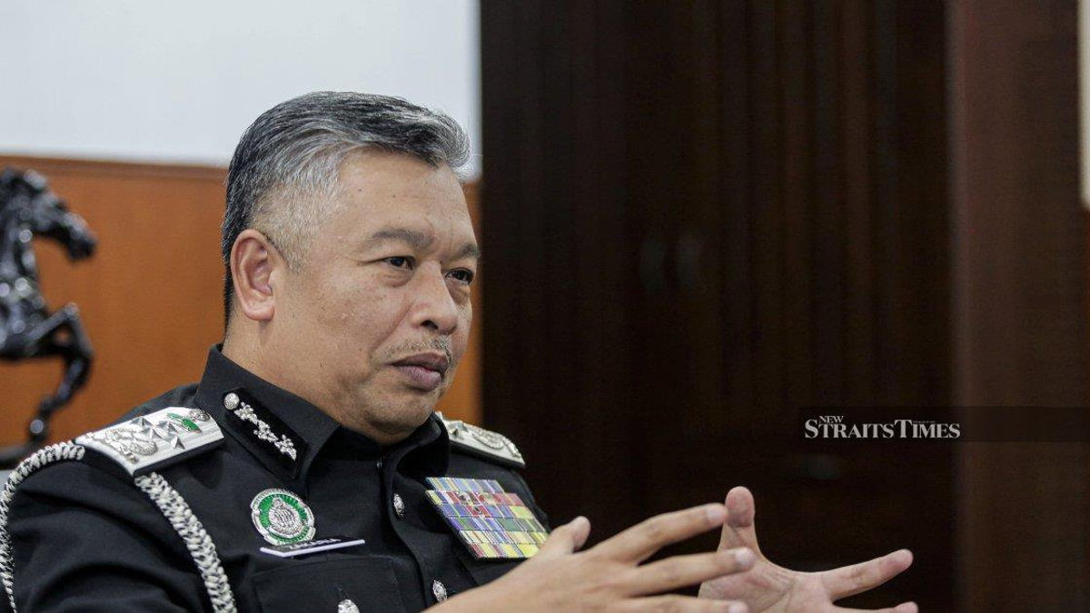 Immigration Authorities Dismantle Passport Forgery Ring Operating for Over a Year