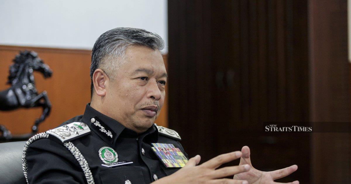 Immigration Authorities Dismantle Passport Forgery Ring Operating for Over a Year