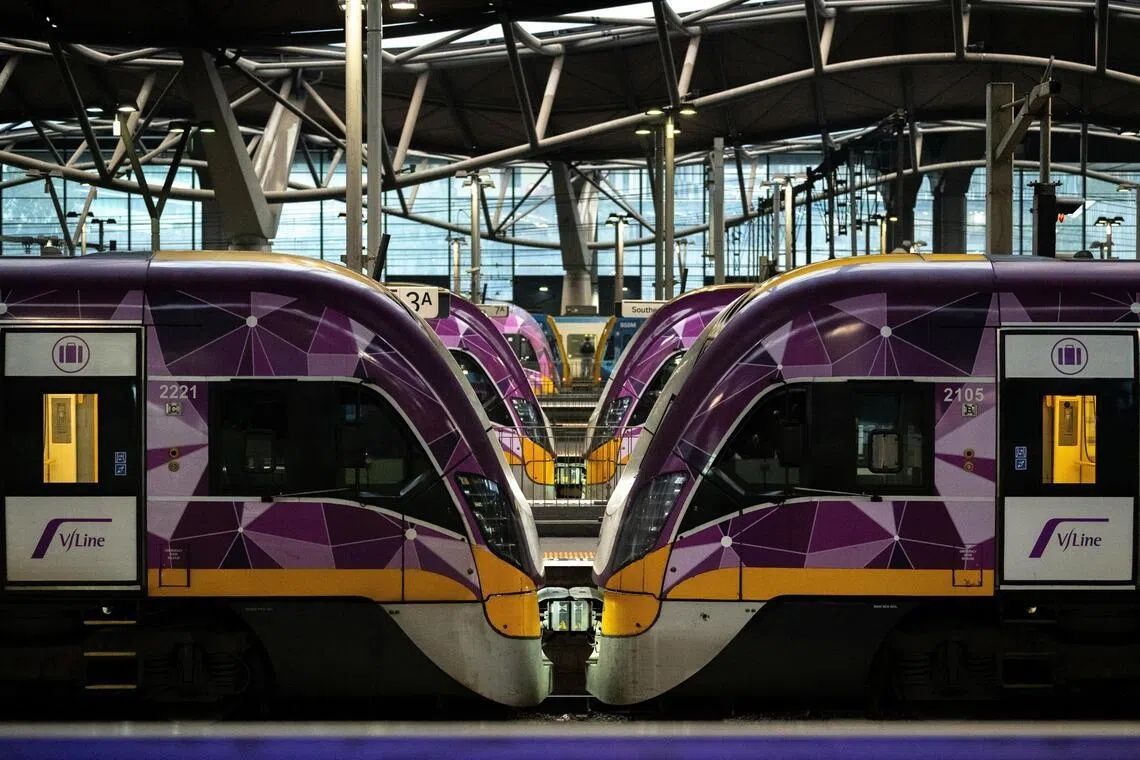 Australian Rail Services Resume After Major Telstra Network Failure