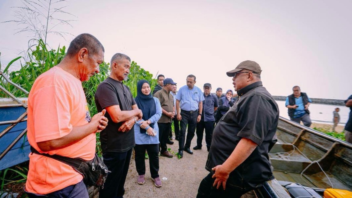 Melaka Government Orders Immediate Action to Address Fishing Community Challenges in Tanjung Bidara