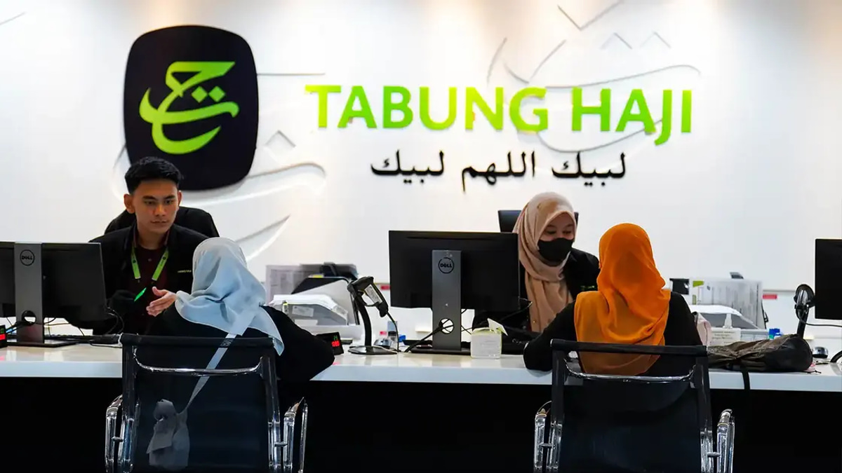 Zahid Urges Focus on Solutions Over Politics in Tabung Haji Row