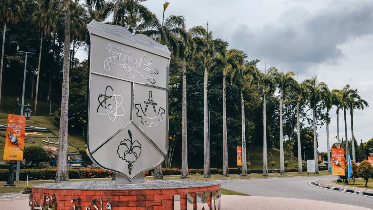 UKM Dismisses Viral Claims About International Student Enrollments