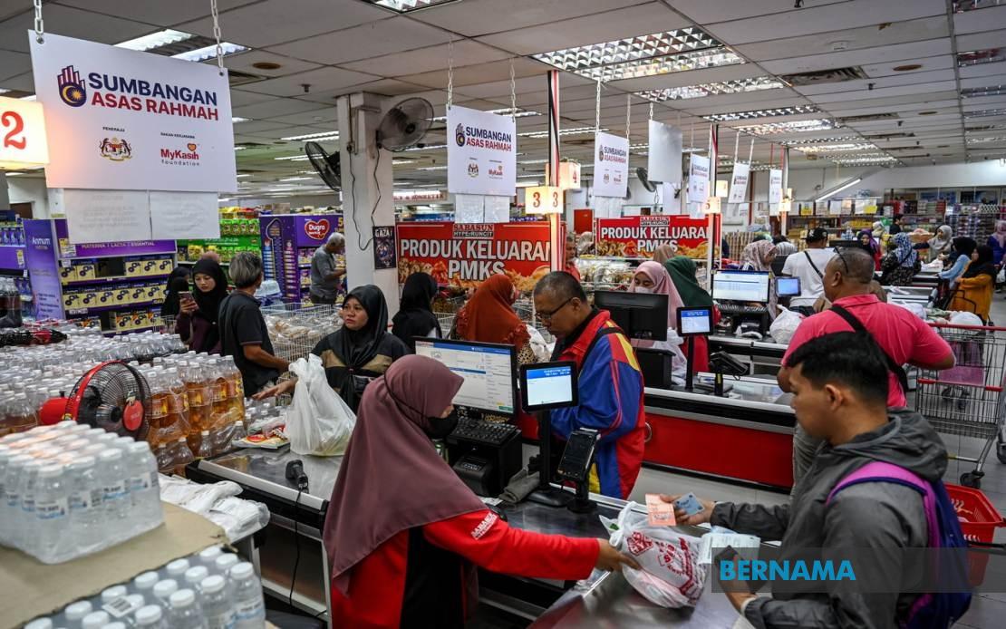 Budget May Include Higher STR and SARA Payouts, Says PM Anwar