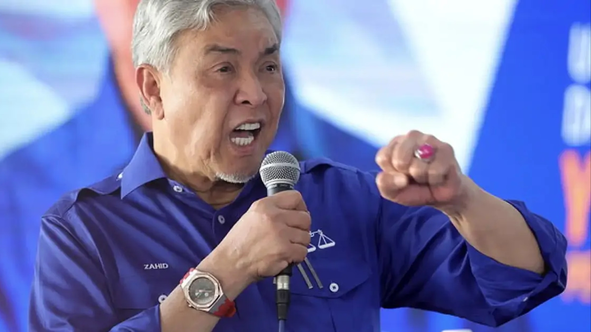 Barisan Nasional Claims Victory Momentum in Johor Election with 40-Seat Threshold Crossed