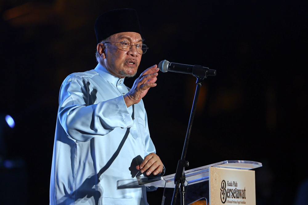 Anwar stresses PKR's identity as mass movement beyond electoral machinery