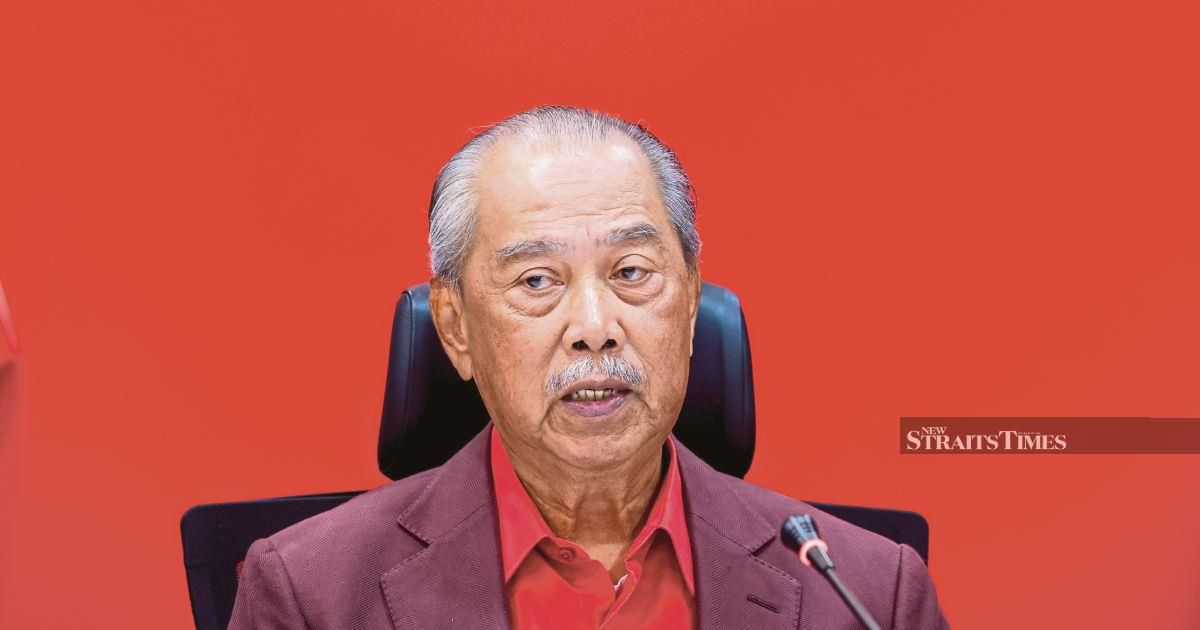 Muhyiddin Alleges Umno Plotting Unity Government's Collapse, Echoing PN Era Tactics
