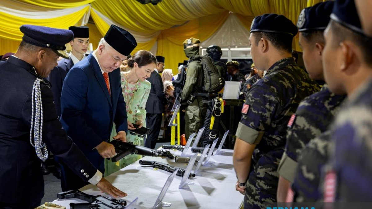 Sultan Nazrin Shah Officially Opens New 69 Commando Camp in Perak