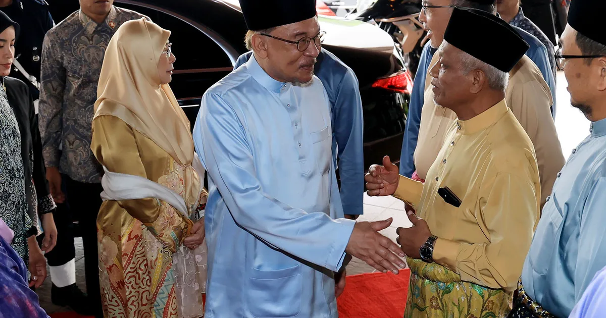 Anwar to Present Felda Forensic Audit Proposal to Cabinet
