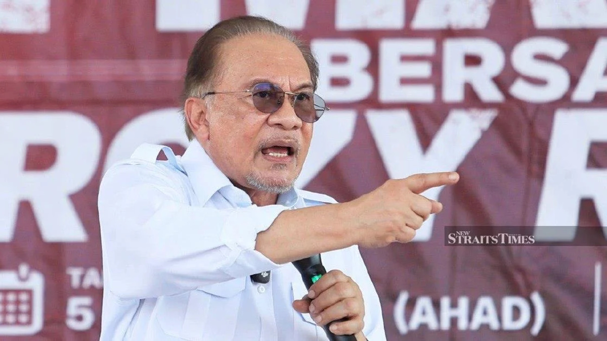 PM Anwar to Meet Felda Leadership Over Settlers' Grievances