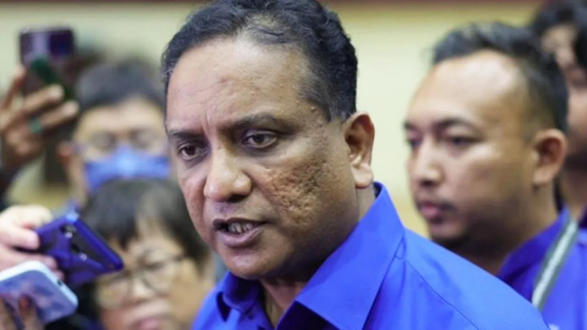 Tabung Haji Crisis Not Umno's Fault, Says BN Leader Reezal