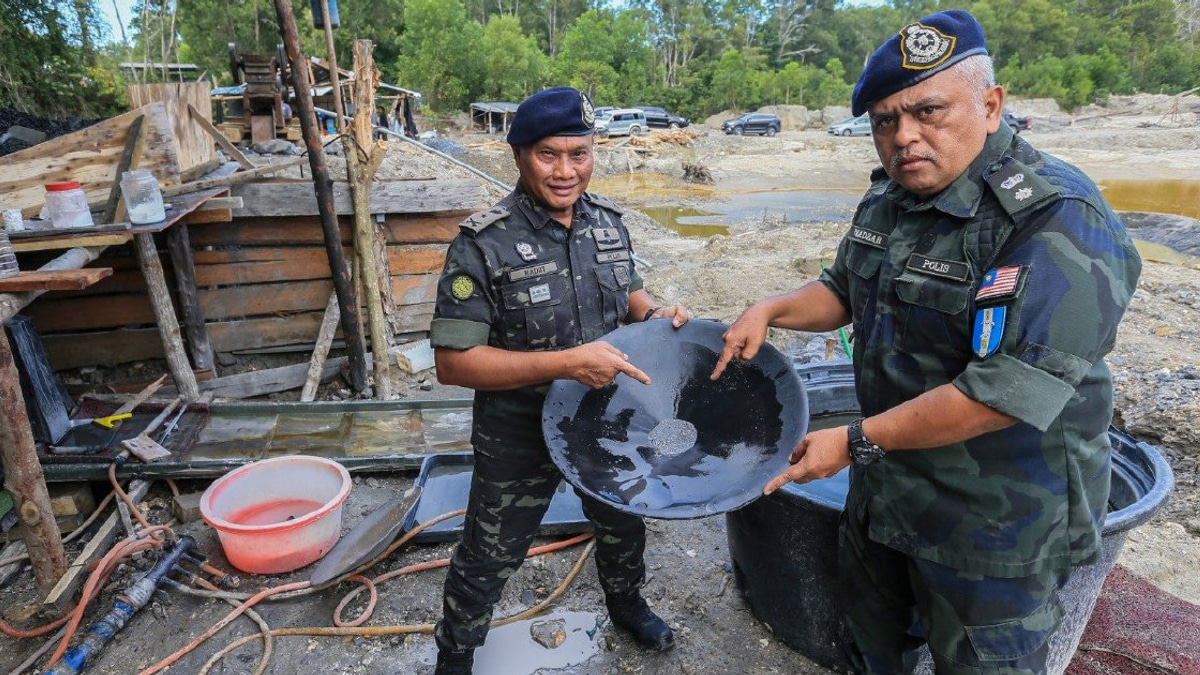 Police dismantle lucrative illegal gold mining operation in Terengganu yielding RM13,000 daily