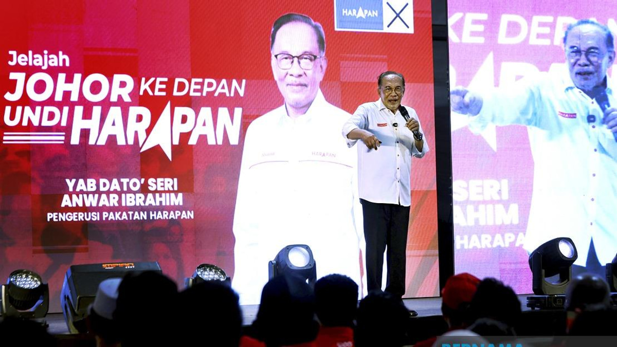 Anwar Pledges Uncompromising War on Corruption, Vows No Protection for Offenders