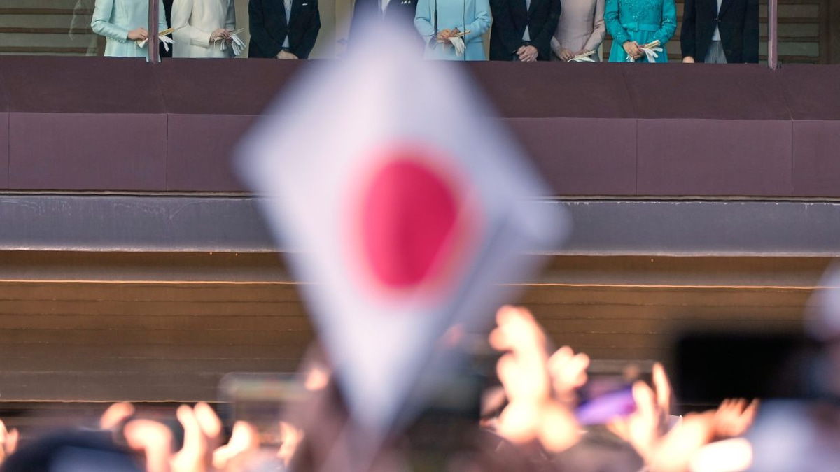 Japan Preserves Male-Only Succession Despite Public Support for Female Emperor