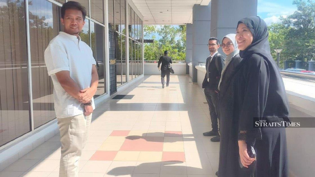 Ex-PH Rantau Candidate and Spouse Face Court Over Unlicensed Clinic Operation
