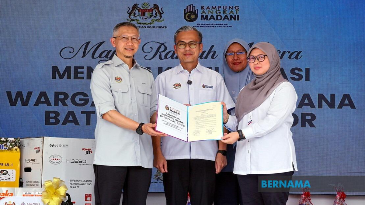 Johor Election Is About State's Future, Not Individuals, Says Fahmi