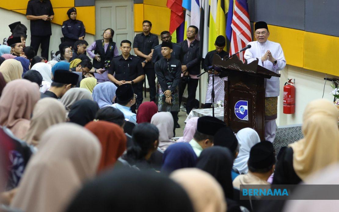 System Resistance and Elite Entrenchment Block Malaysia's Reform Agenda, Says PM Anwar