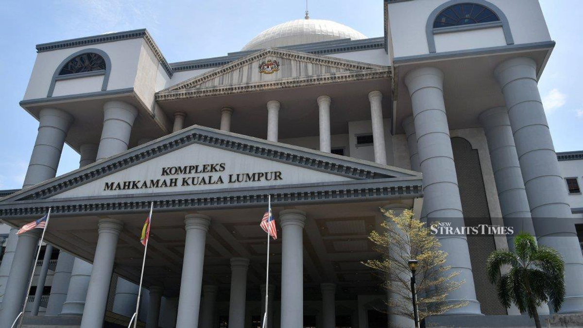 Political Funding Under Scrutiny: Witness Reveals Reluctance to Support Bersatu Without Pressure
