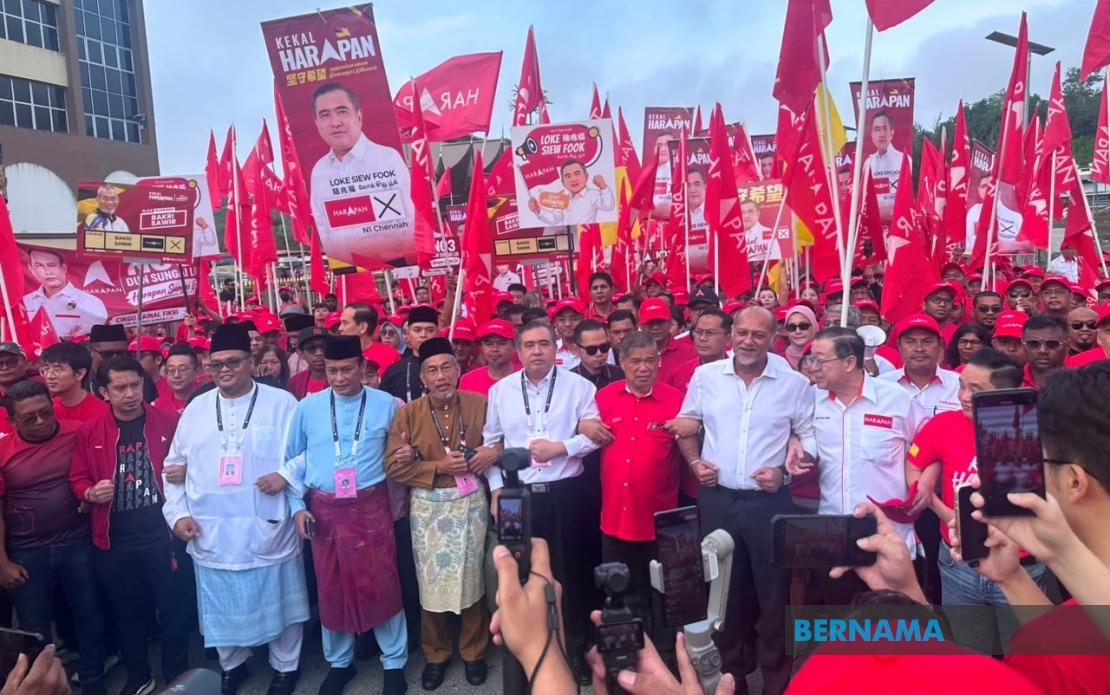 PH Shows Unity as Top Leaders Rally Behind Negeri Sembilan Candidates on Nomination Day