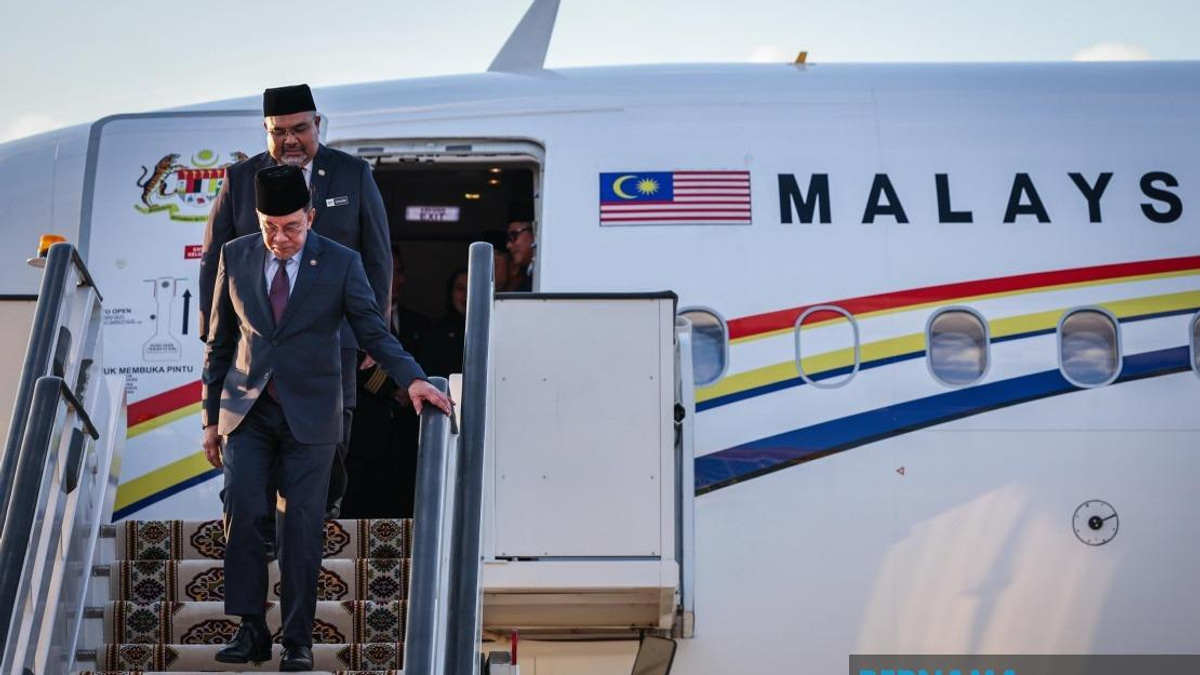 PM Anwar Begins Turkmenistan Visit, First Official Trip to Central Asian Nation