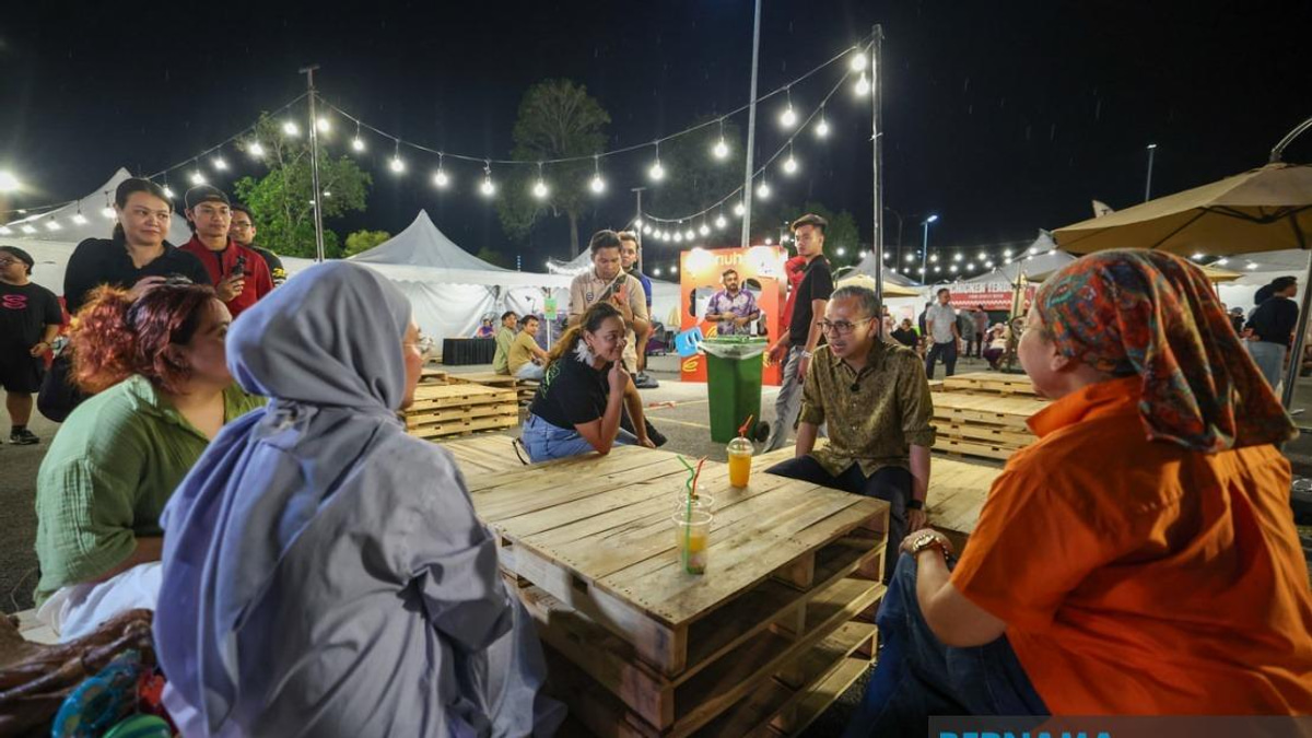 Minister Fahmi Upbeat on RIUH Pi HAWANA Carnival Success, Urges Penang Public to Attend