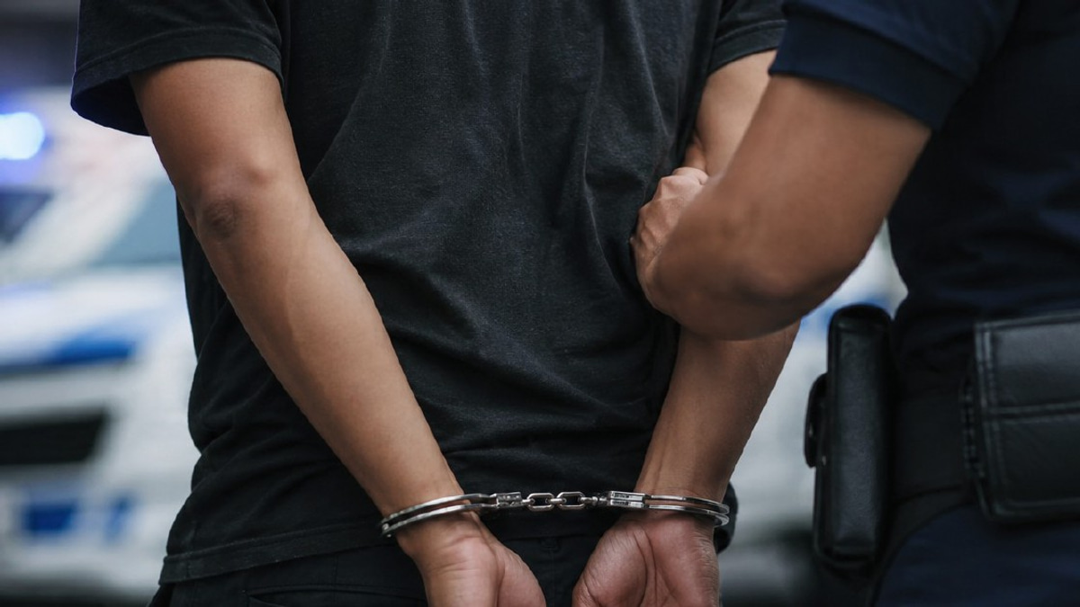 Malaysian Detained in Singapore with 9kg Cannabis and 530g Methamphetamine Worth RM1.15 Million