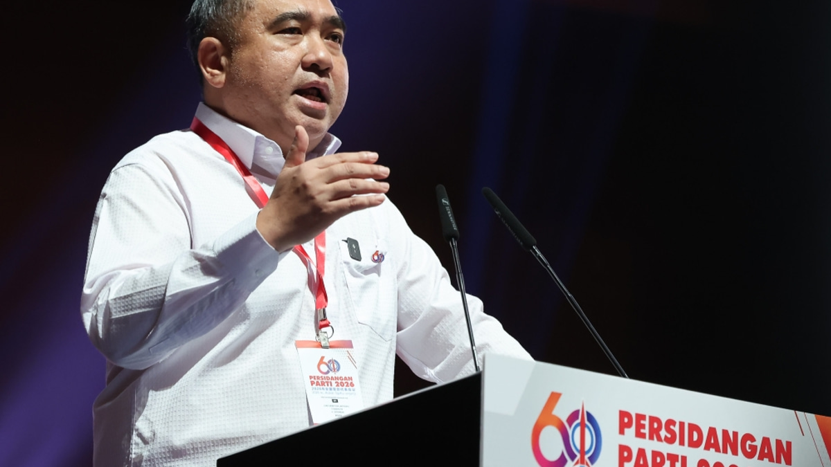 DAP Pledges Full Support for Anwar's AUKU Abolition Plan, But Calls for Deeper Reforms