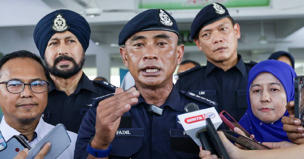 Dozen men held after violent clash erupts at Cheras mall parking area