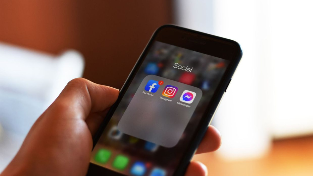 EU Prepares Major Crackdown on Meta's 'Addictive' Instagram and Facebook Features