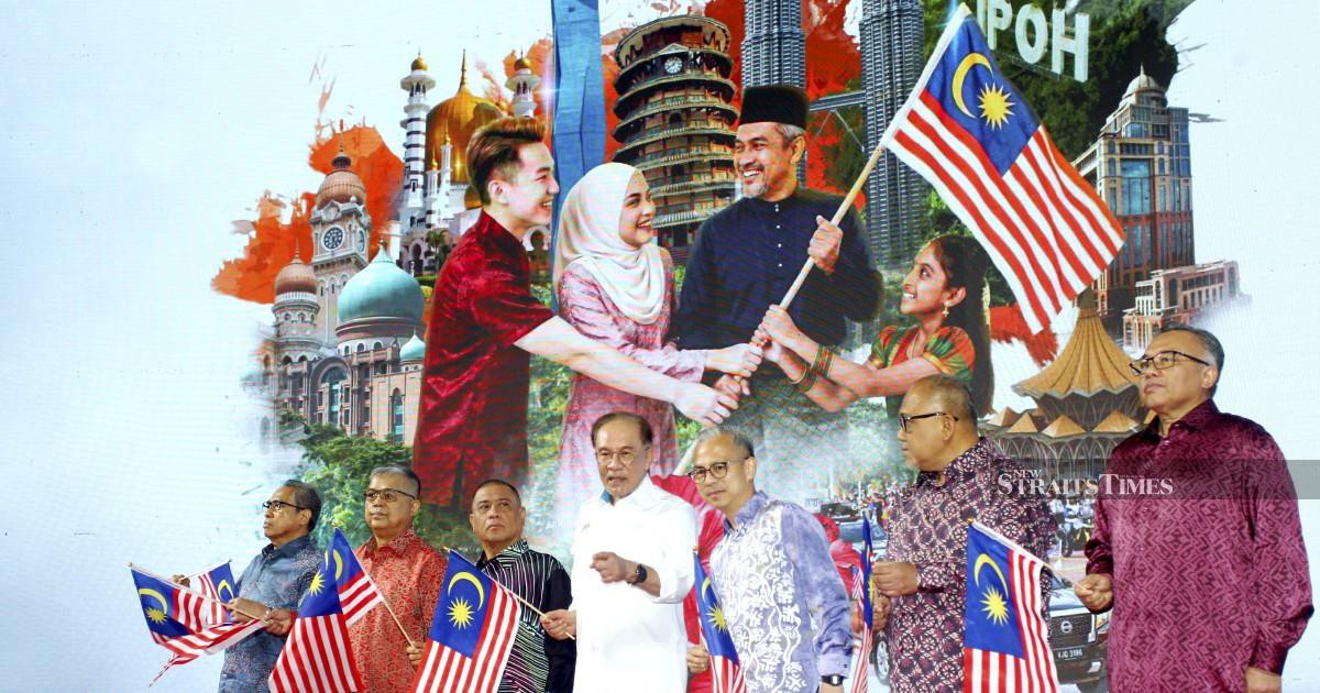 Anwar to defend KWAP's controversial eFishery stake before parliament