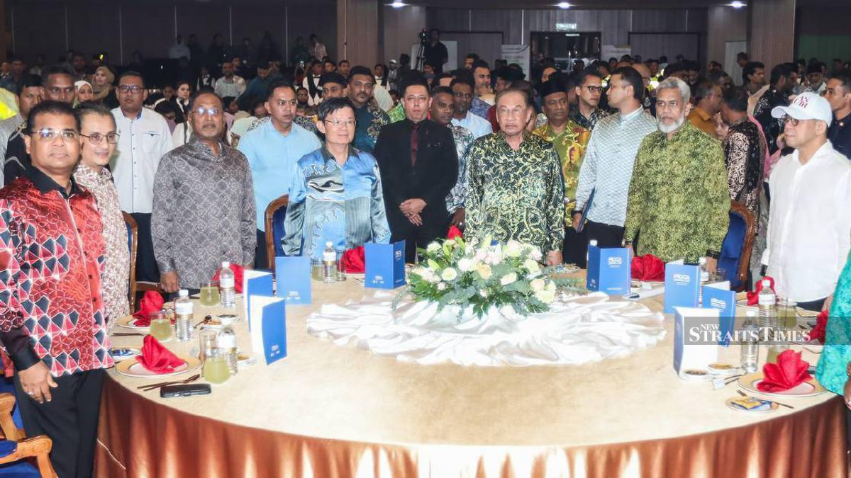 Anwar Issues 30-Day Ultimatum to Clear Foreign Worker Applications in Hospitality and Other Key Sectors